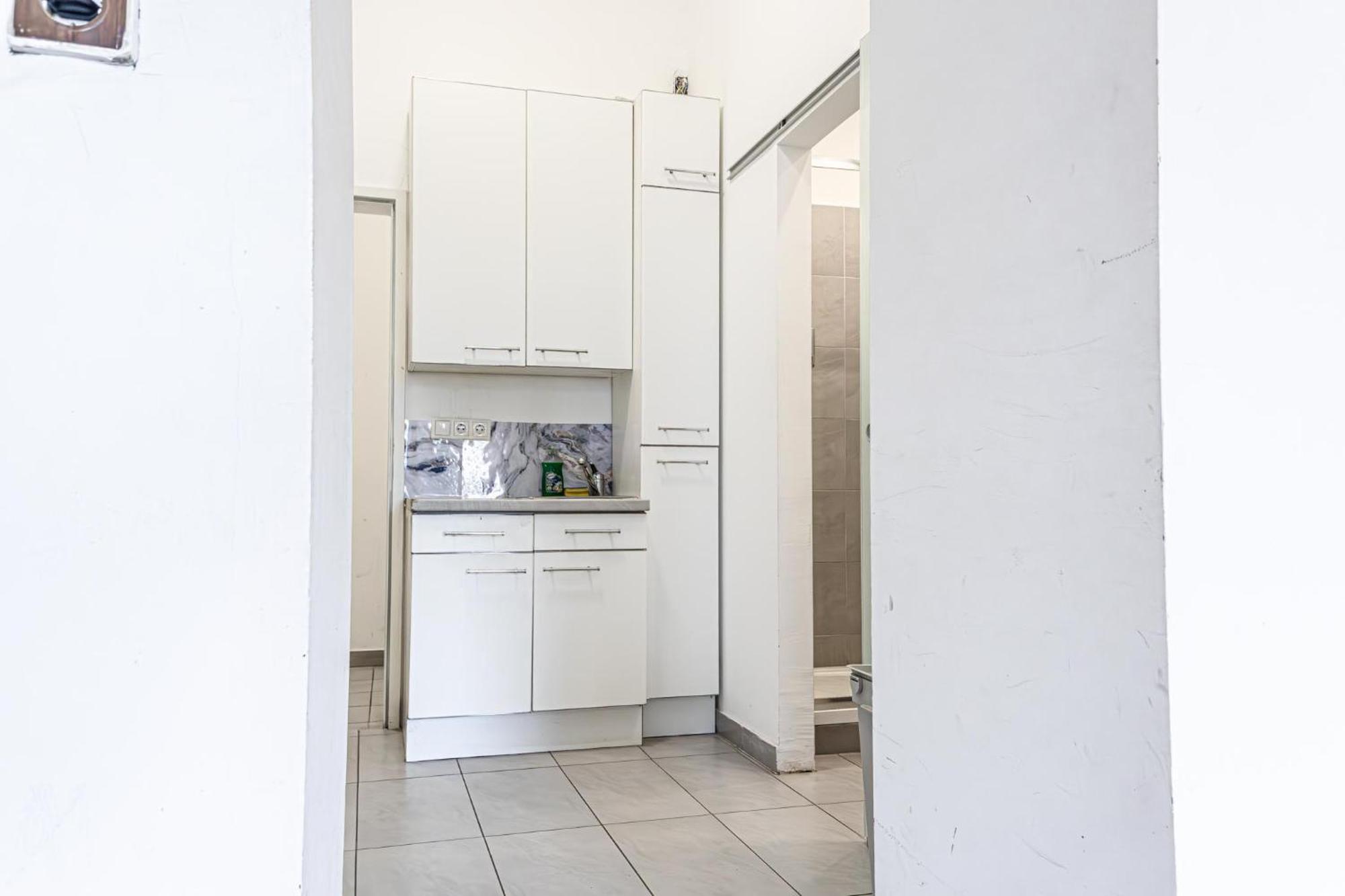 Gorgeous 1Br Apt Near Akh Hospital Wien Exteriör bild